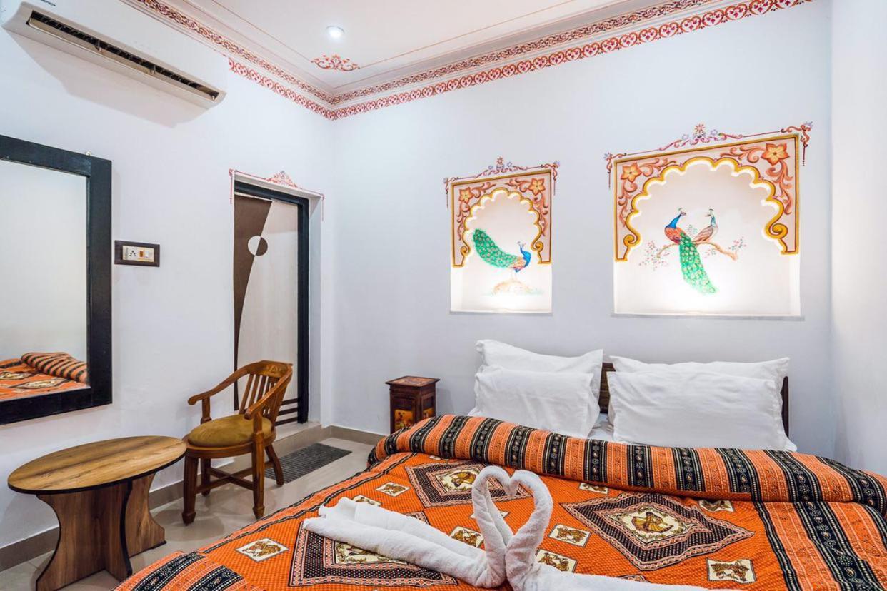Lassi Guest House Udaipur Buitenkant foto