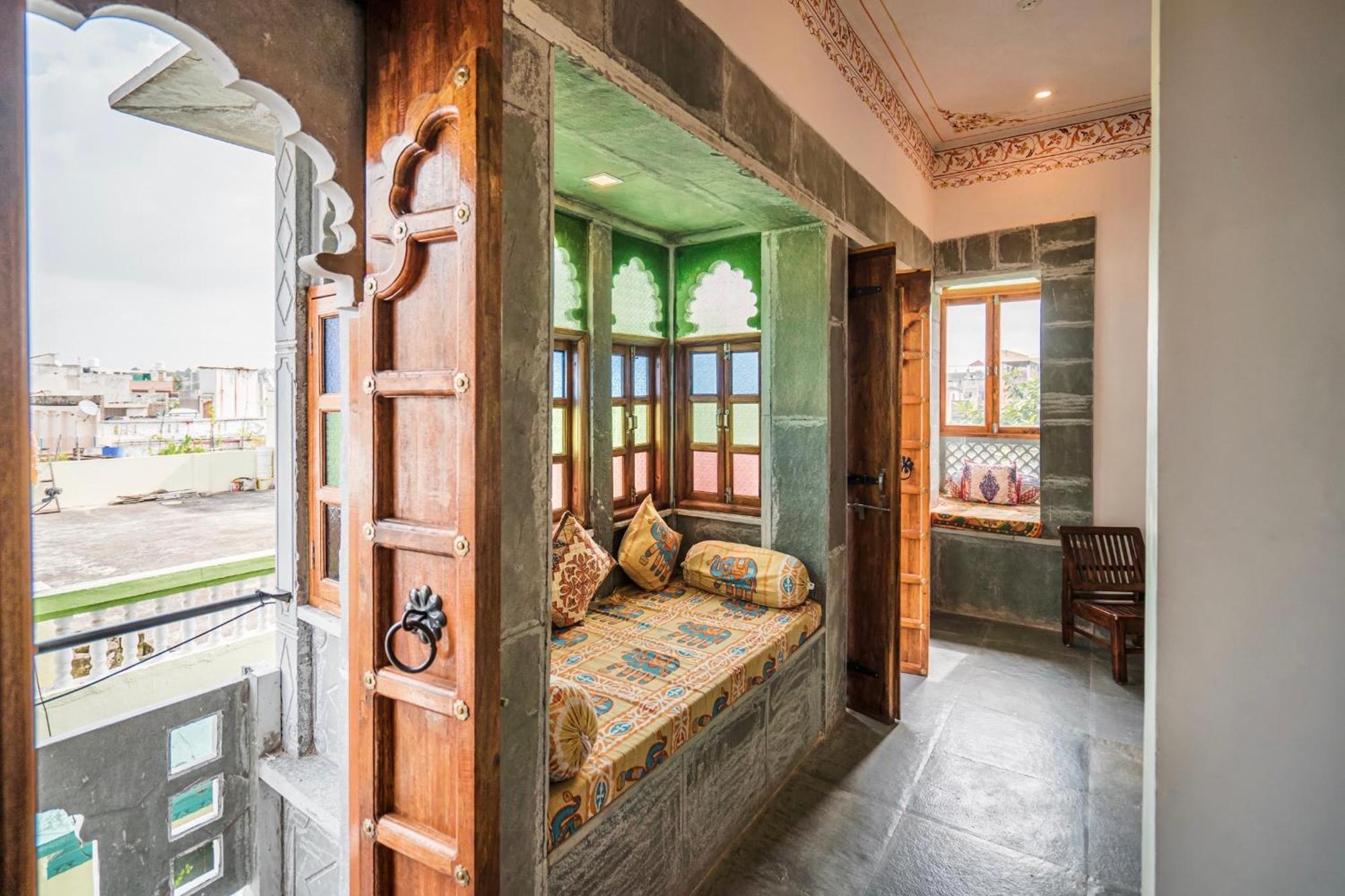 Lassi Guest House Udaipur Buitenkant foto